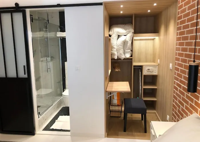 Appartement Hainaut Paris Xixeme- Tout Equipe!